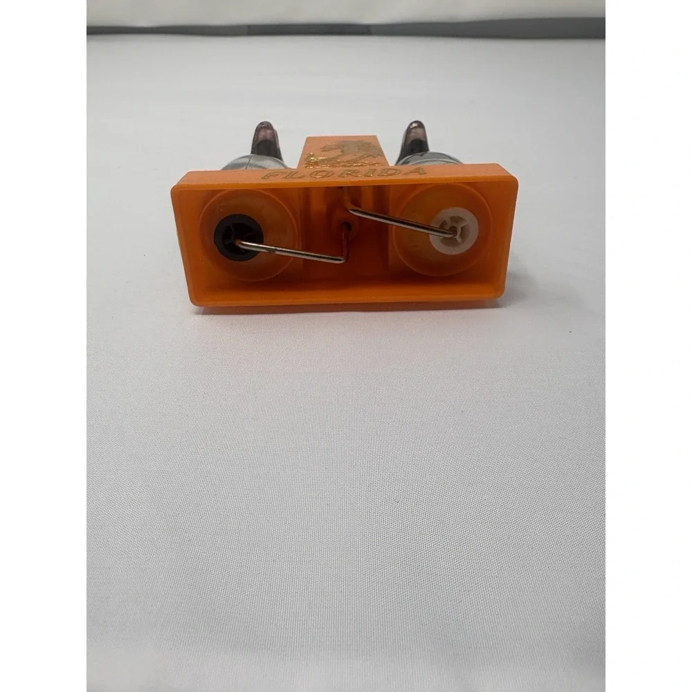The Unbranded Brand vintage plastic